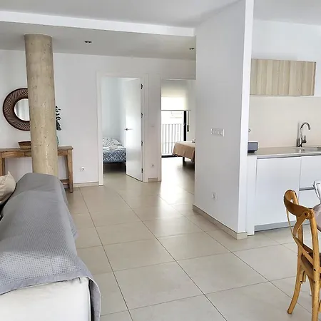 Casc Antic Sl Sabater 6 * Rosas